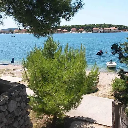 Brodarica/sibenik Riviera 7176 Apartment *